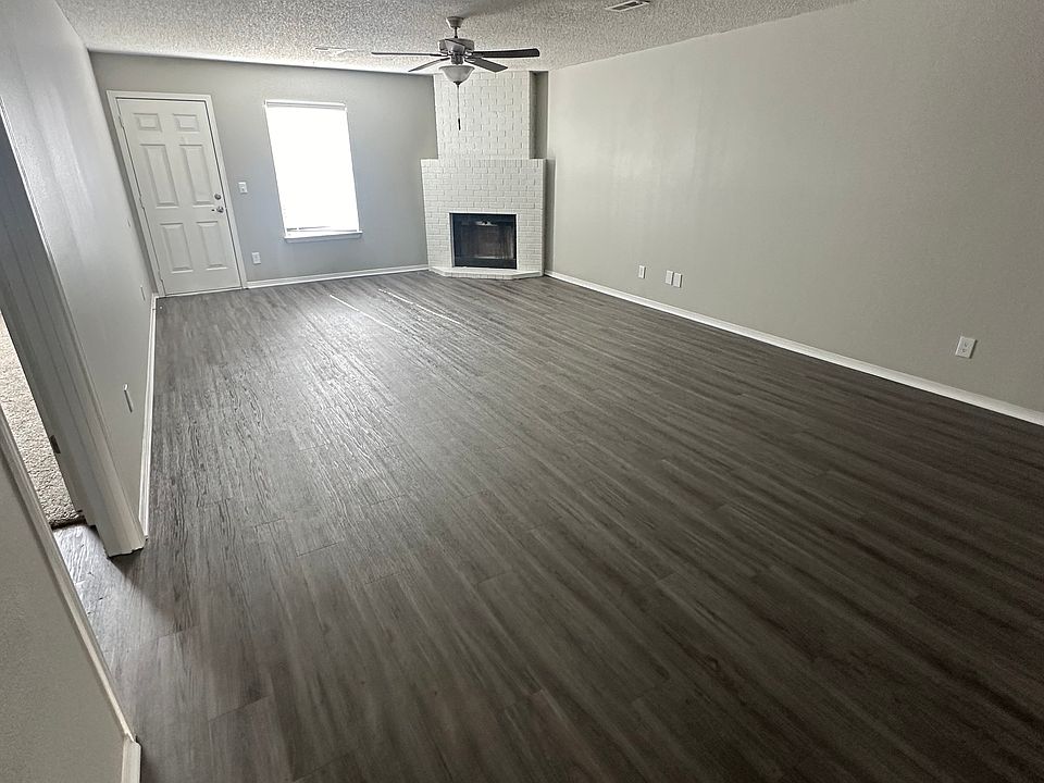 2nd image of 3405 W Harvard St
