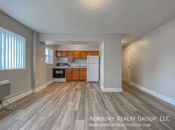 313 San Juan Dr APT 4