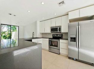 3627 Torremolinos Ave, Doral, FL 33178