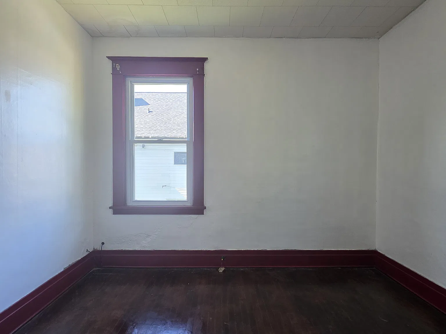 3 bed, 1200 sqft, $750 — Photo 3