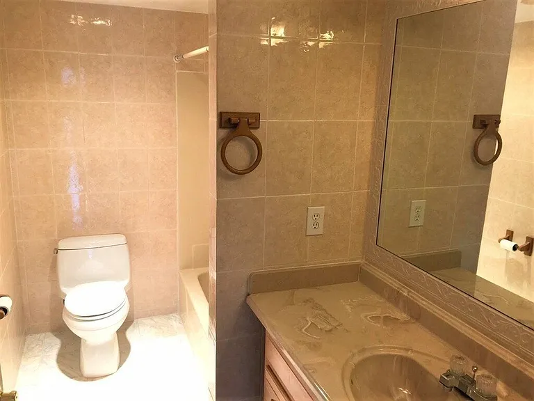 200 Cove Way #318 — Photo 15