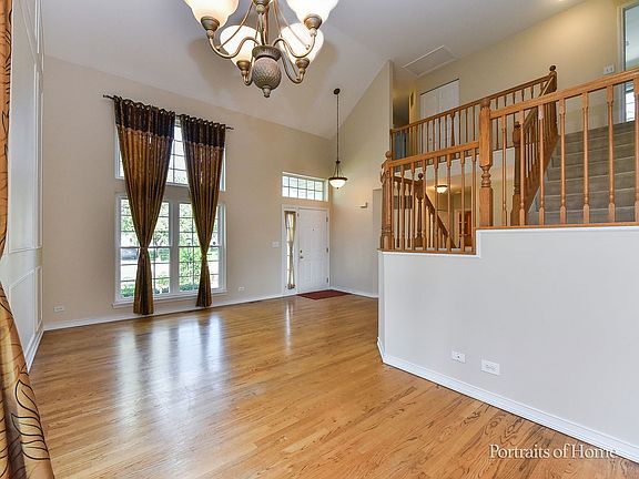 4th image of 1302 Dunbarton Dr