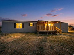 2002 W Ditto Rd, Poteet, TX 78065