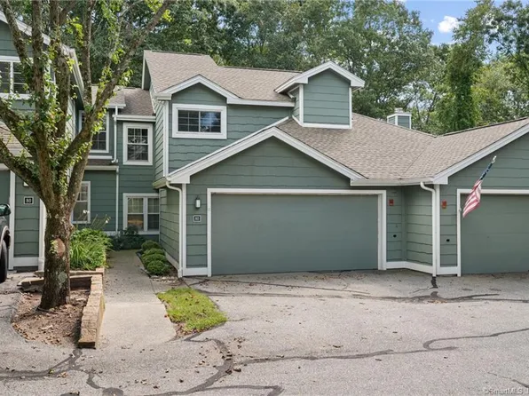 82 Spyglass Circle #82, Groton, CT 06340