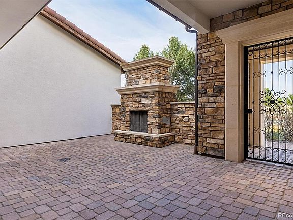4th image of 4698 Bandera Place