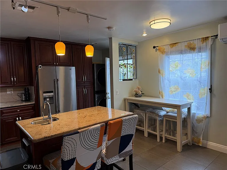 830 N Olive Ave — Photo 11