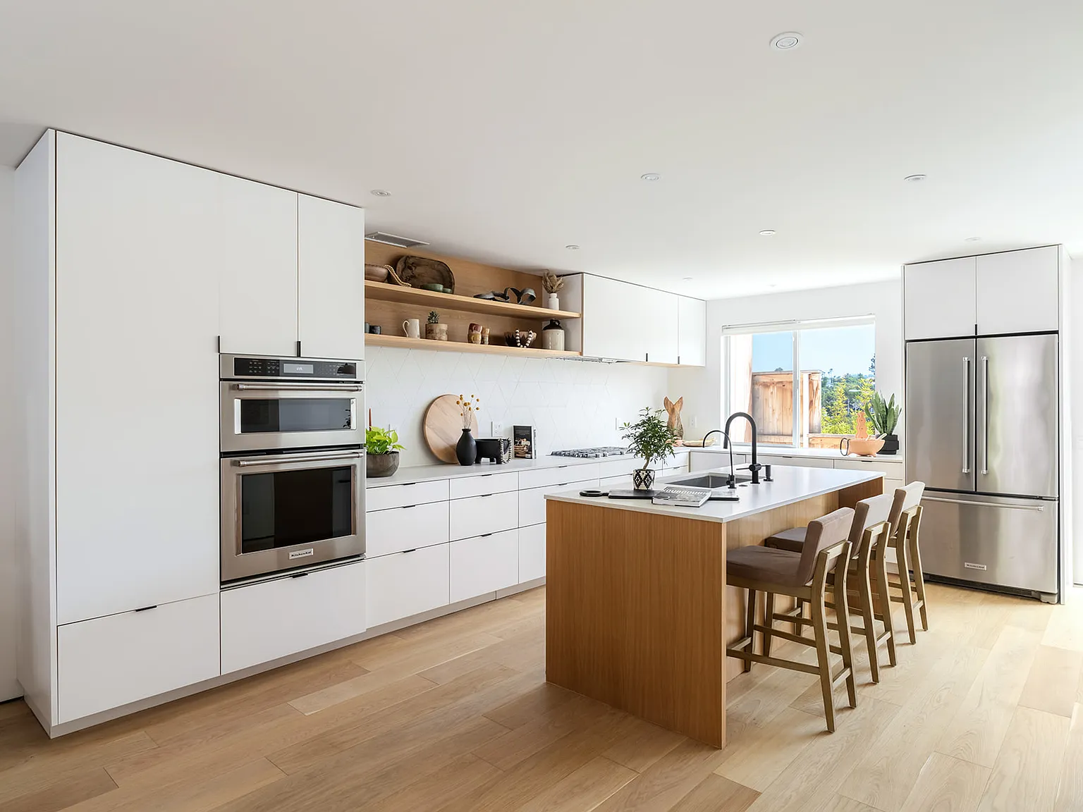 156 Coop Ct — Photo 3