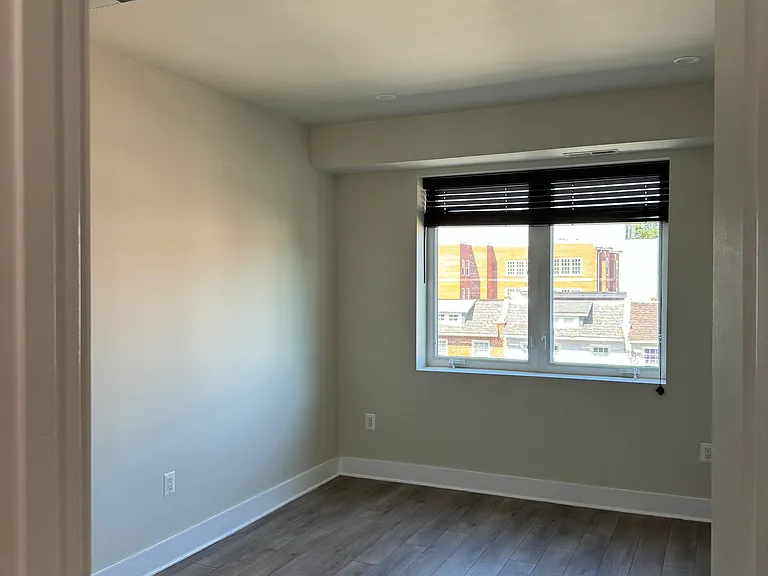 839 Kennedy St NW #304 — Photo 9