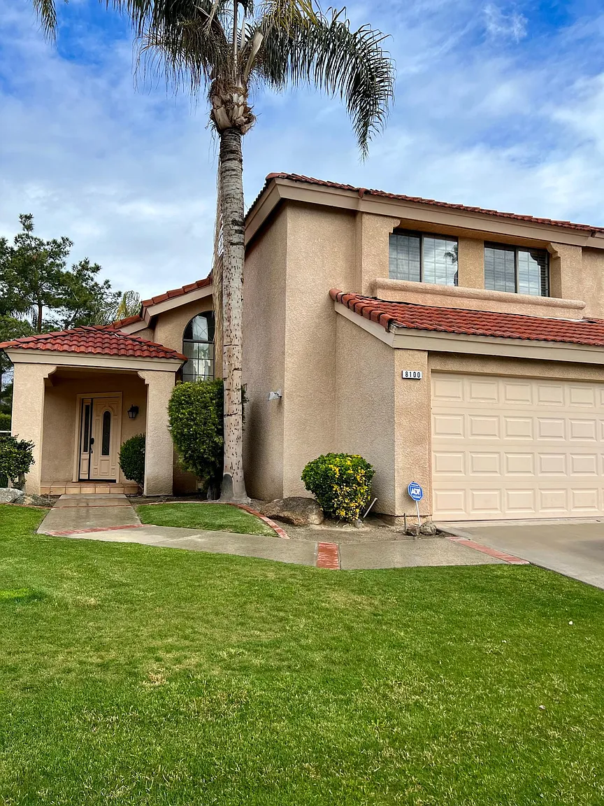 8100 Hampshire Ct photo 1