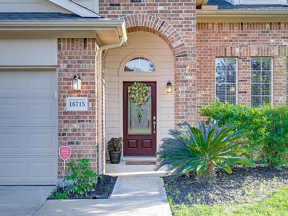 3rd image of 16715 Jelly Park Stone Dr