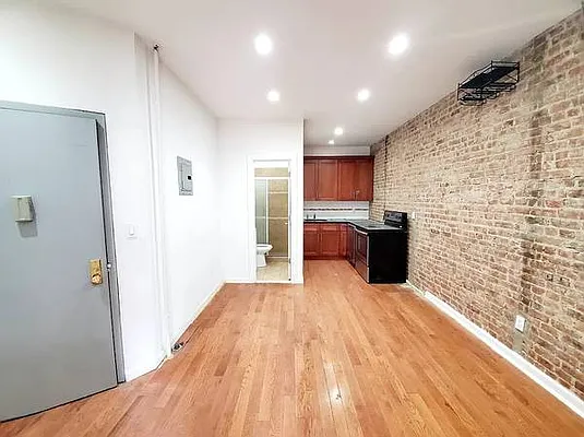 Rented by Ideal Properties Group | media 12