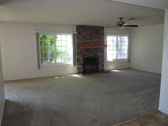 5th image of 5621 Genoa Dr