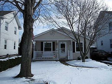 1st image of 122 Helen Dr
