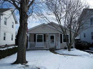 122 Helen Dr, Rossford, OH