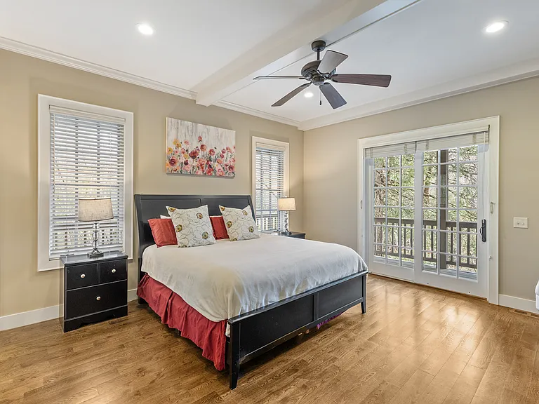 115 Falls Ct W — Photo 5