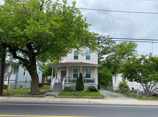 5945 Addison Rd, Capitol Heights, MD 20743