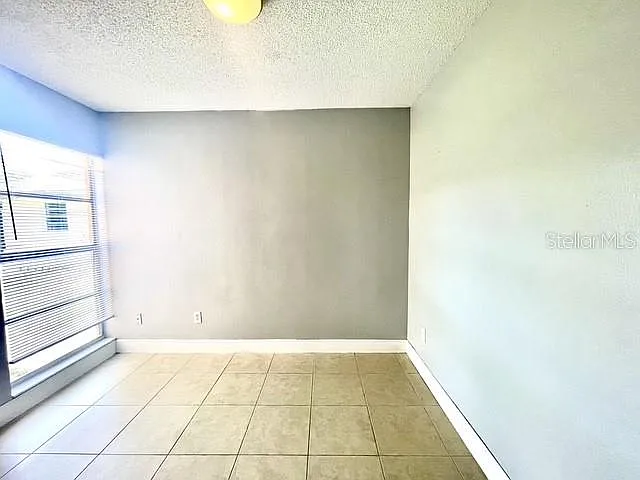 1223 La Mesa Ave — Photo 19