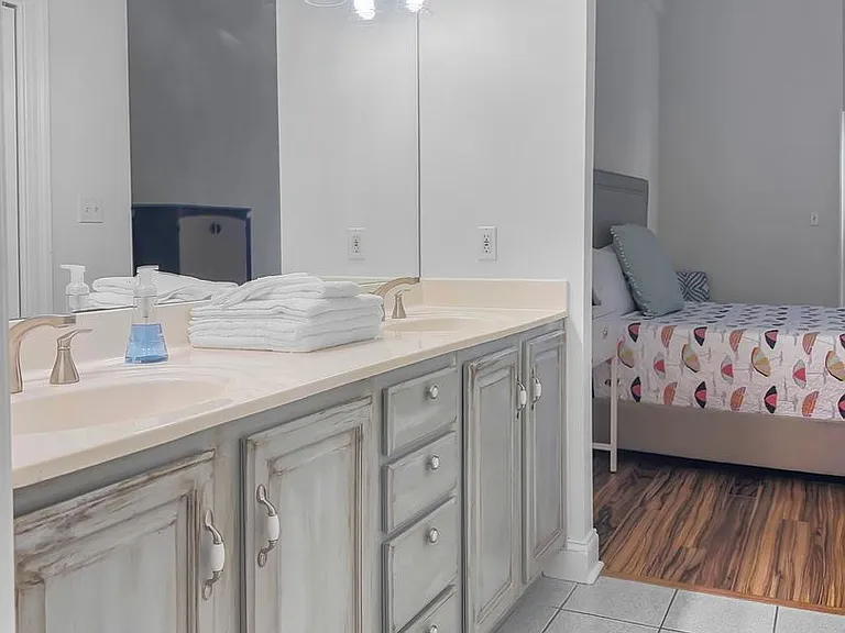 4507 Furling Ln #303 — Photo 32