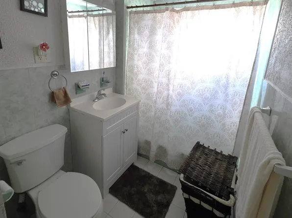 102 Clendenny Avenue image 17 of 20