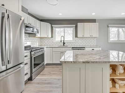 110 W Eagle Lake Dr, Maple Grove, MN, 55369