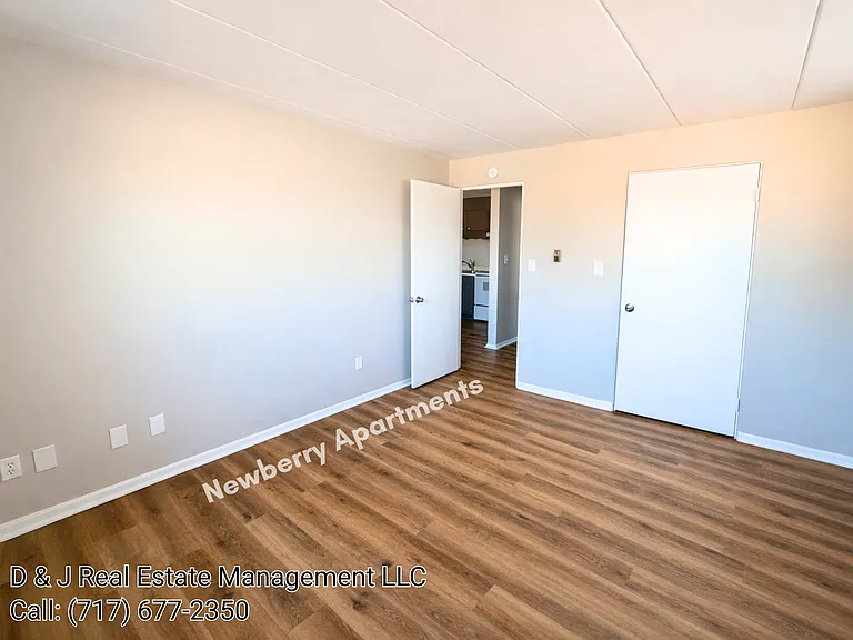 283 Park St #C15 — Photo 9