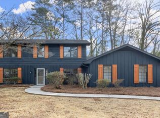 5427 Fieldgreen Dr, Stone Mountain, GA