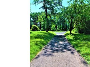 906 Ferry Rd, New Britain, PA 18901