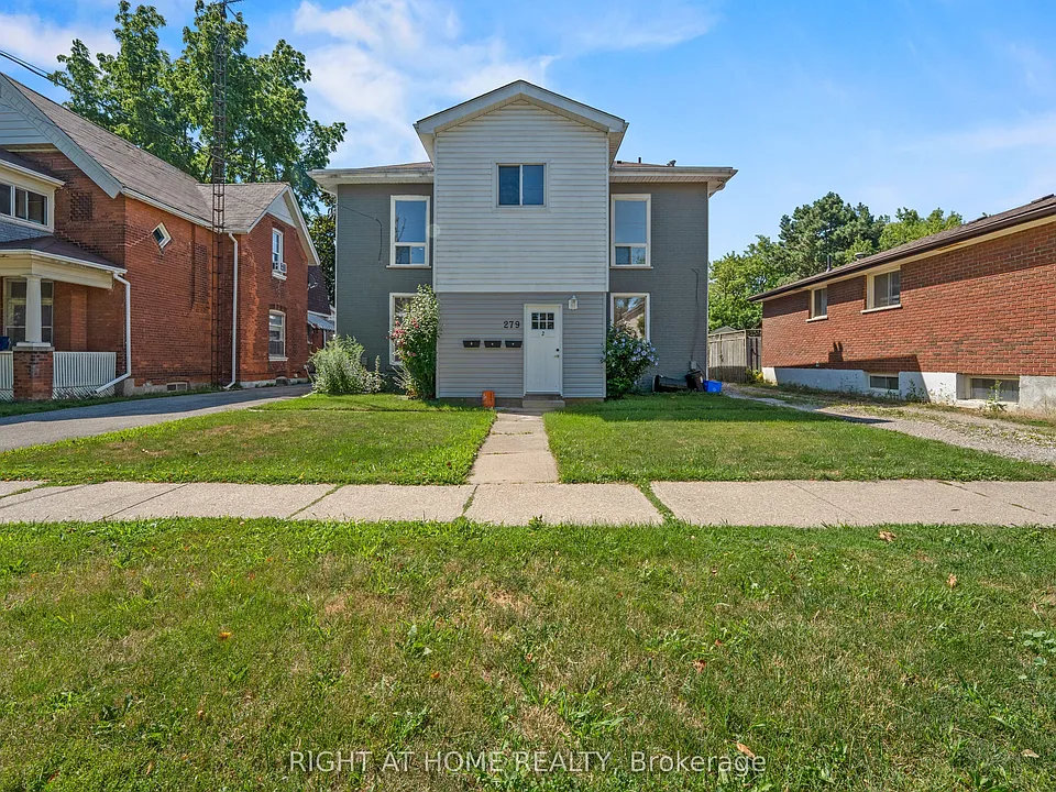 279 Darling St #2