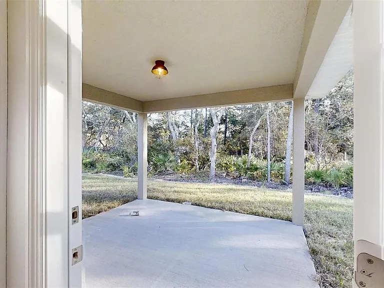 20651 SW Marine Blvd — Photo 32