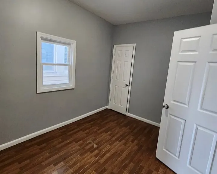 80 Brookdale Ave #3L — Photo 8