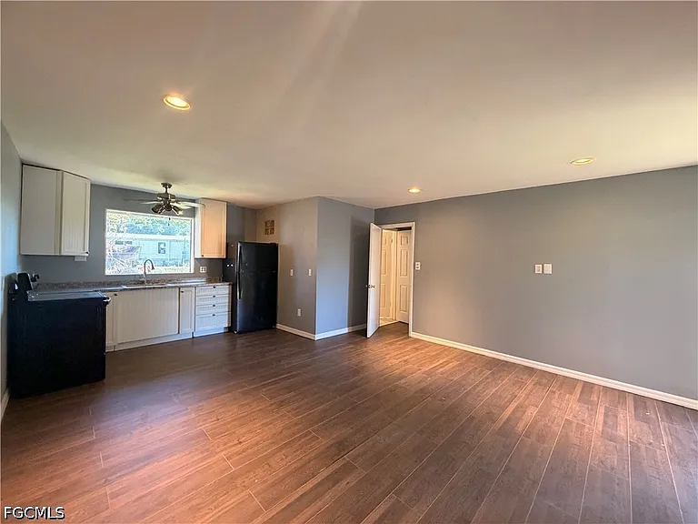 8406 Sevigny Dr — Photo 4