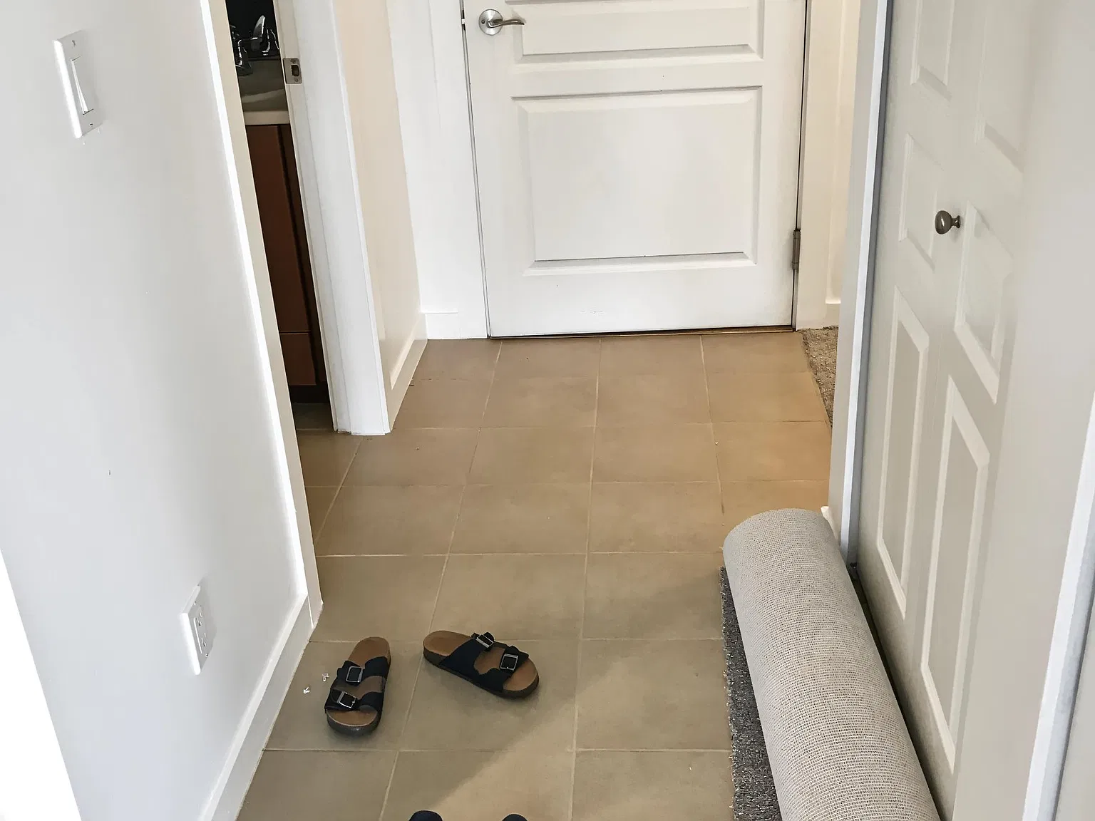 2 bed, 887 sqft, $2,800 — Photo 3