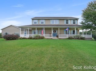 3659 Kalamazoo Dr, Wayland, MI 49348