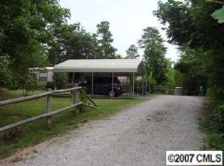 7107 Executive Cir, Denver, NC 28037