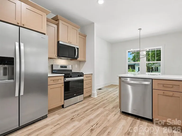 4113 Rutgers Ave — Photo 2