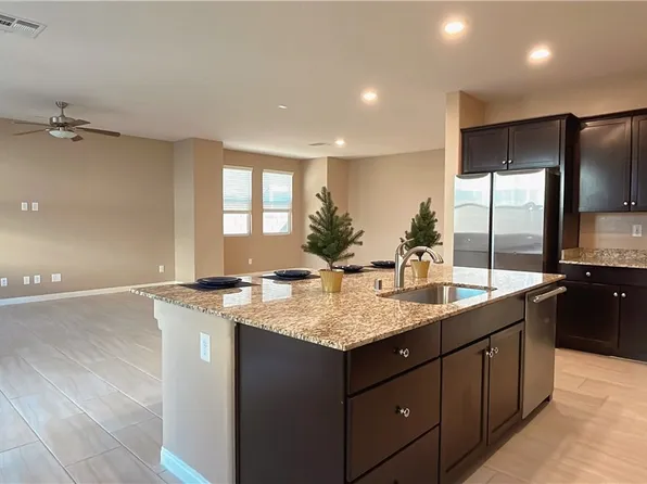 5452 Jade Crystal Ave, Las Vegas, NV 89146