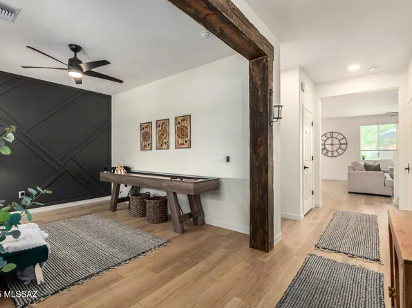 8367 N Mountain Stone Pine Way, Tucson, AZ 85743