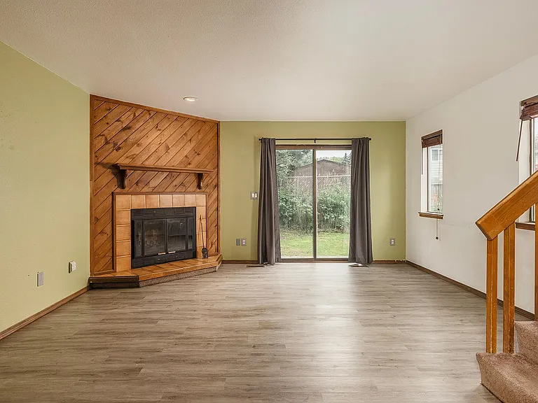 5511 Windflower Cir #B — Photo 6