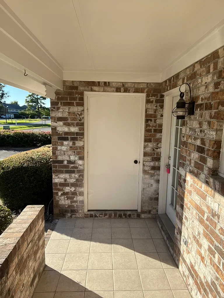 2 bed, 1248 sqft, $1,650 — Photo 2