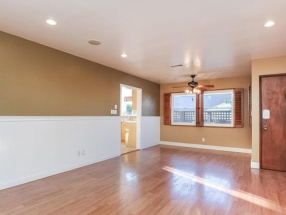 5th image of 4667 Santa Monica Ave #69