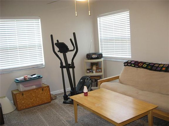 5th image of 4825 W McElroy Ave #D112