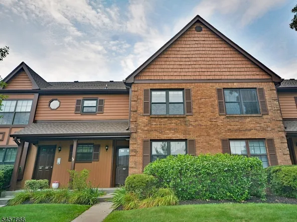 29 Barclay Ct, Lawrence Twp., NJ 08648