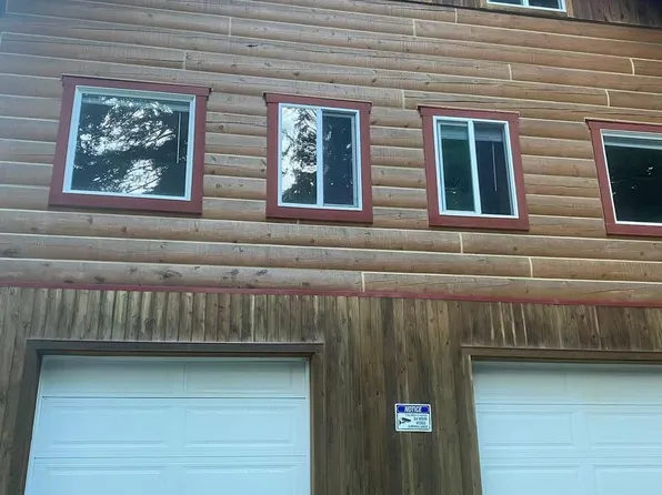 622 Beach Rd, Haines, AK 99827