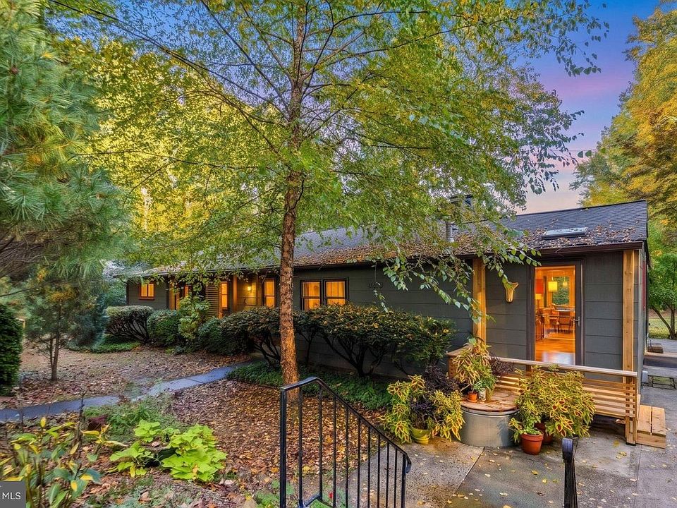1st image of 6219 Windy Ridge Rd