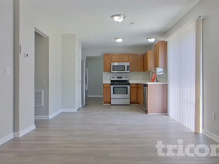 106 Sandpine Rd — Photo 6