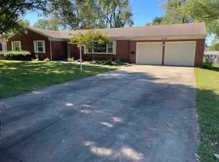 2329 S Cedarbrook Ave, Springfield, MO 65804