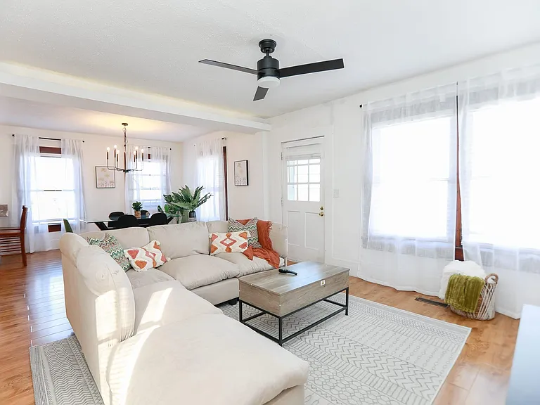 1282 W Ocean View Ave #1 — Photo 2