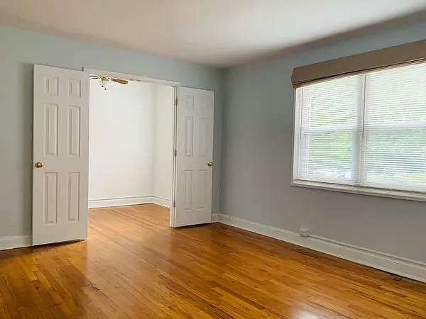 Rivercroft Apartments & Townhouses — Photo 4