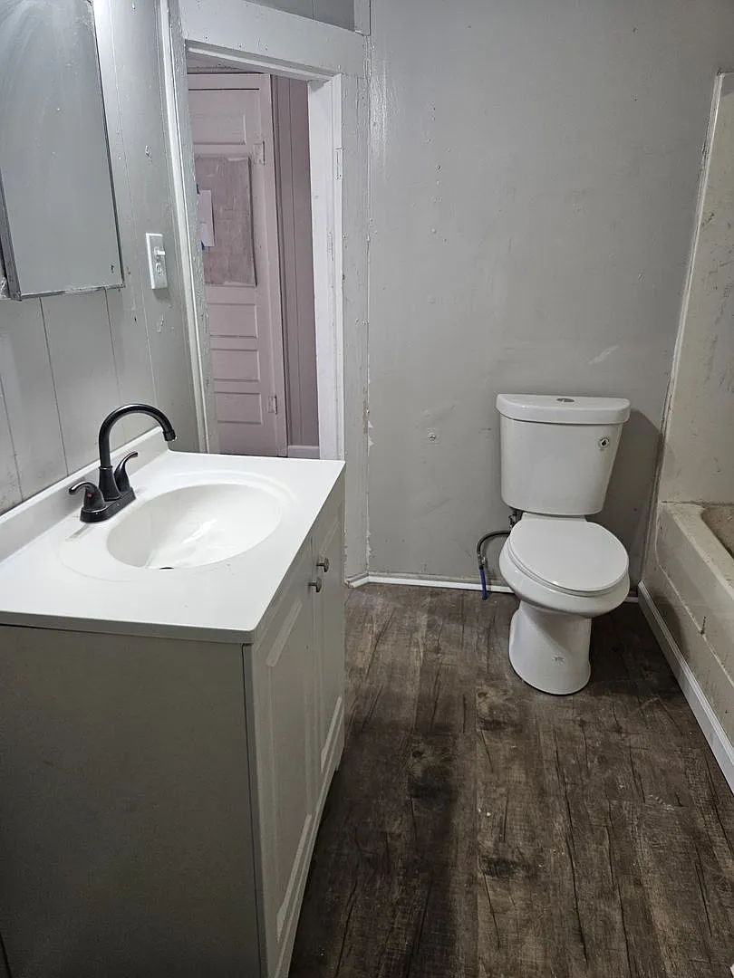 Freshly Renovated 2-Bedroom Home in Nevada! — Photo 4