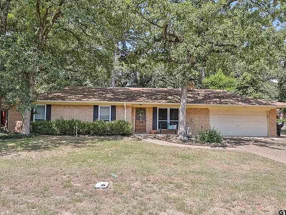 2nd image of 334 Hideaway Ln E